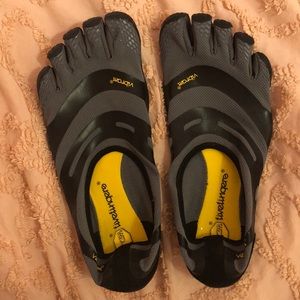 Aquatic Five finger shoes